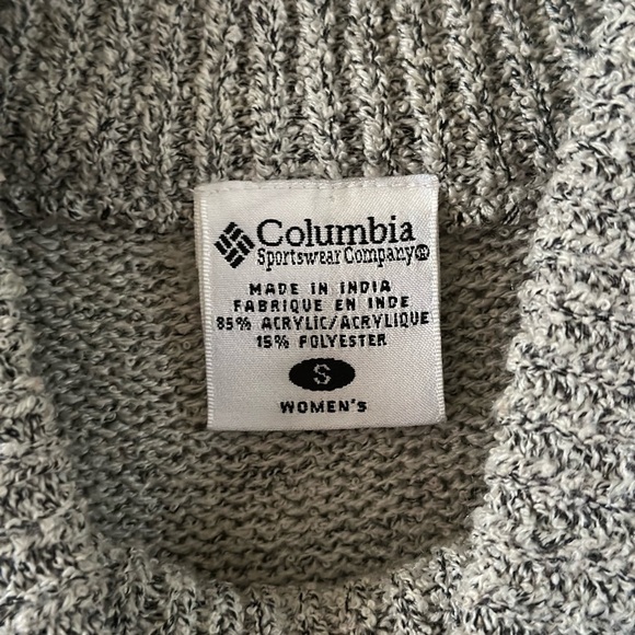 Columbia Gray Women’s Turtleneck Sweater - Picture 3 of 5
